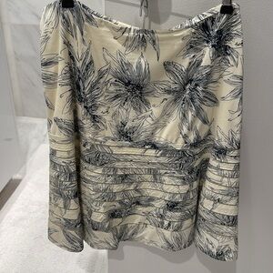 Viola blue and white skirt